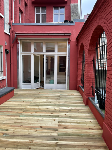 ravalement façade et pose d'une terrasse bois