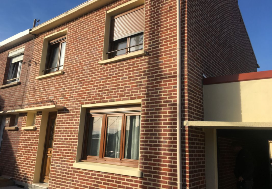 sablage , rejointoiement et peinture 