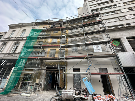 pose d'enduit en cours